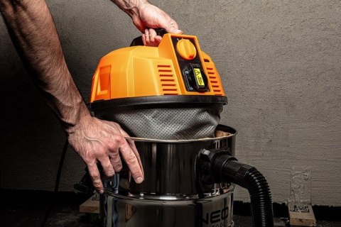 ODKURZACZ 1600W 35L.