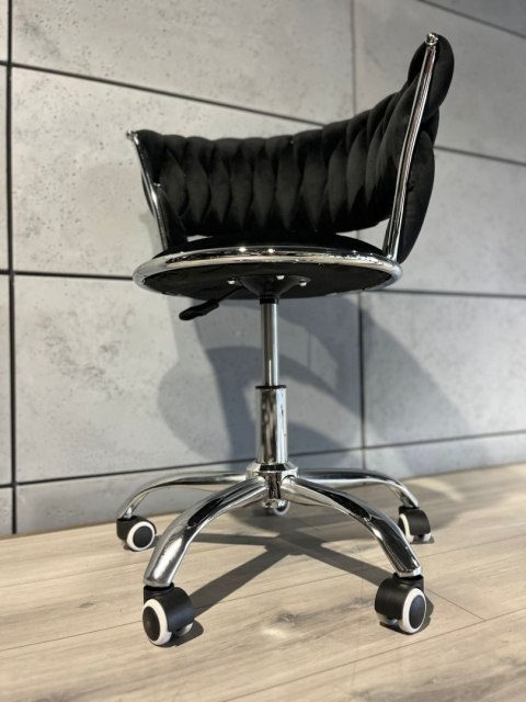 Krzesło obrotowe warkocz TRECCIA OFFICE BLACK VELVET